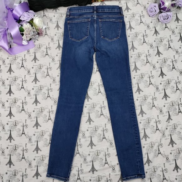 J. Crew 8" Toothpick Jean in Vista Wash Size 27T - Picture 10 of 16